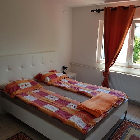 Apartman Venera Apartment ซาราเยโว ภายนอก รูปภาพ